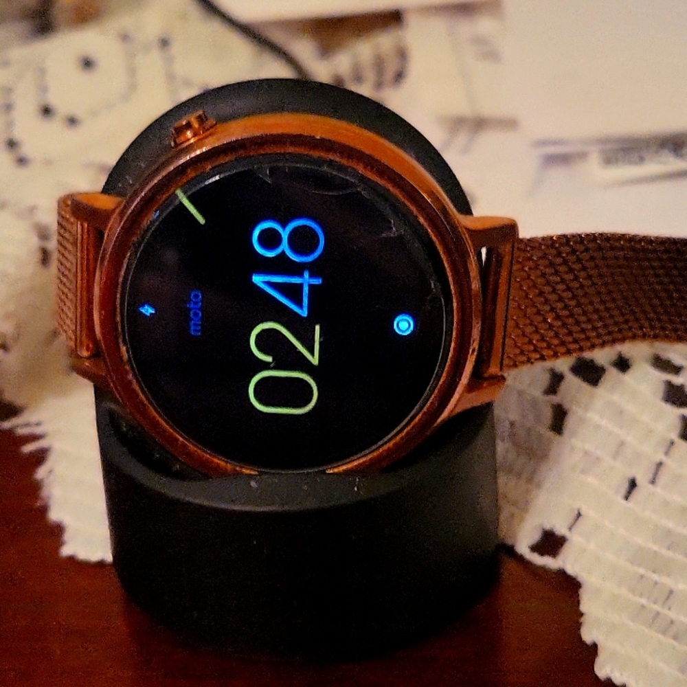 Moto 360
